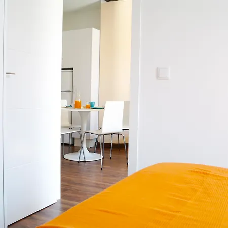 Dalt 3* فالنسيا